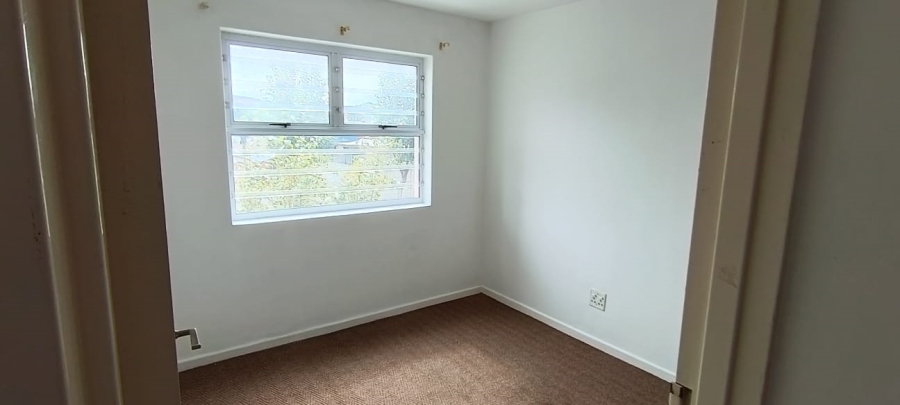 To Let 2 Bedroom Property for Rent in Klipkop Western Cape